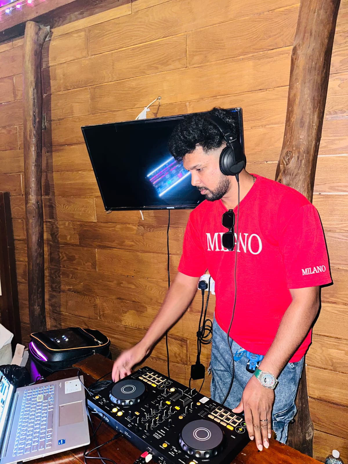 ZEYROM at the decks — photo 11