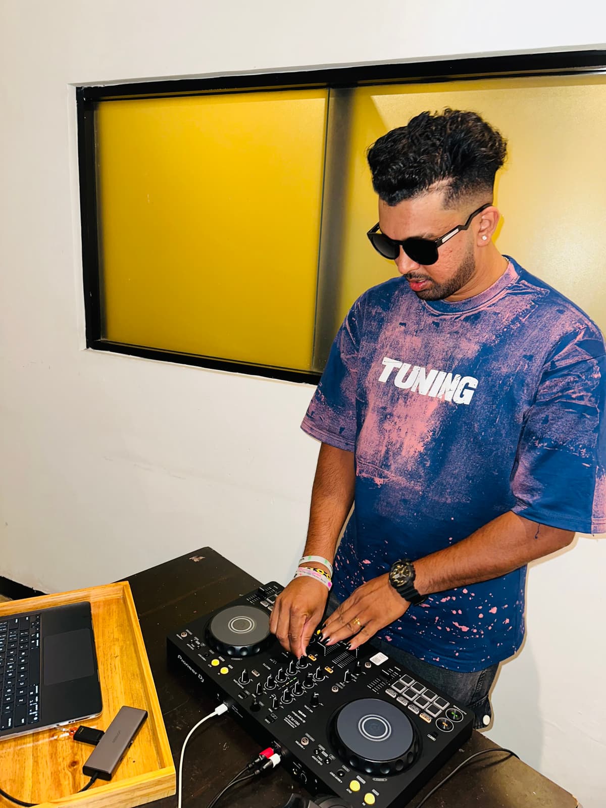 ZEYROM at the decks — photo 13
