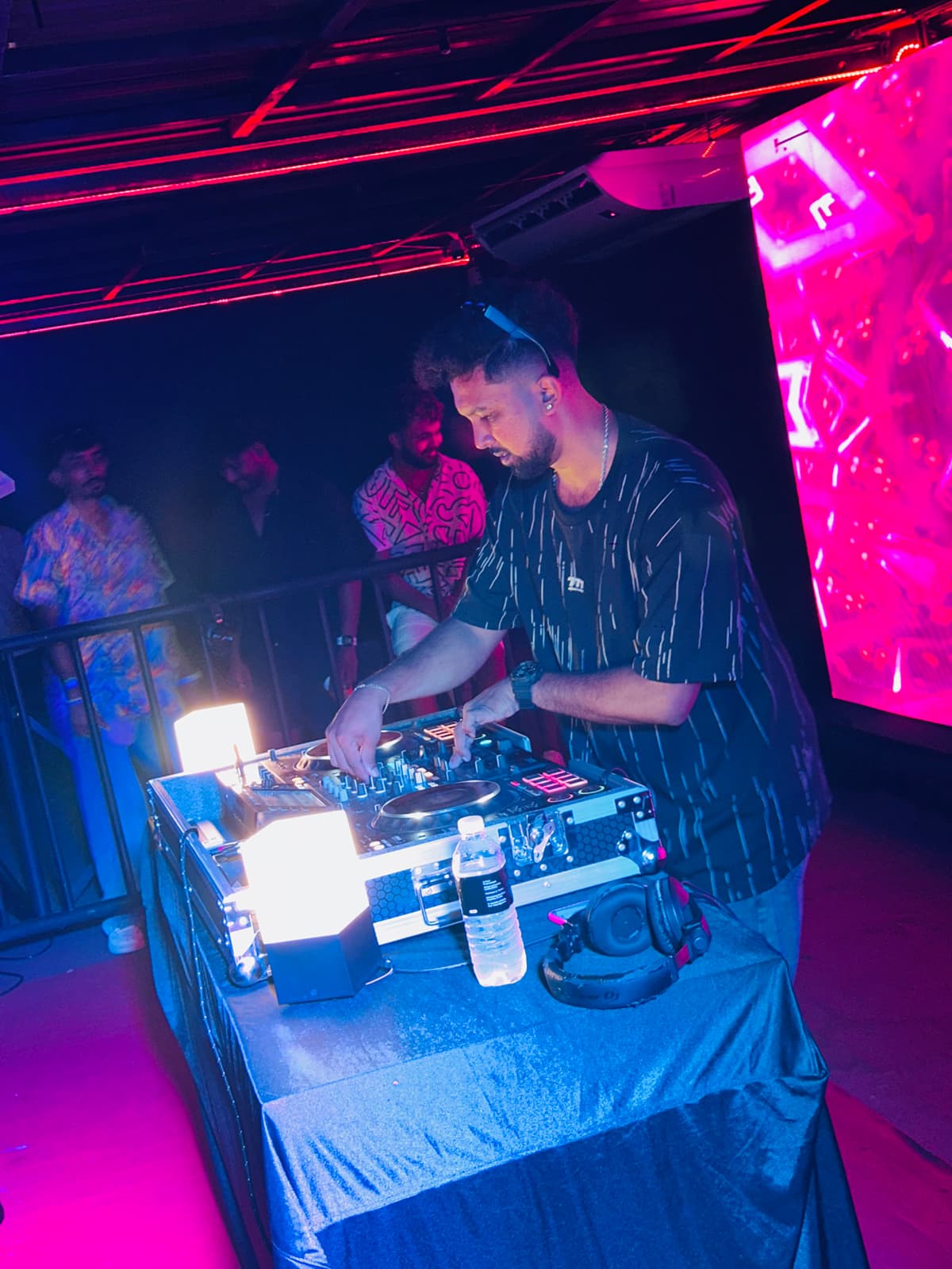 ZEYROM at the decks — photo 19