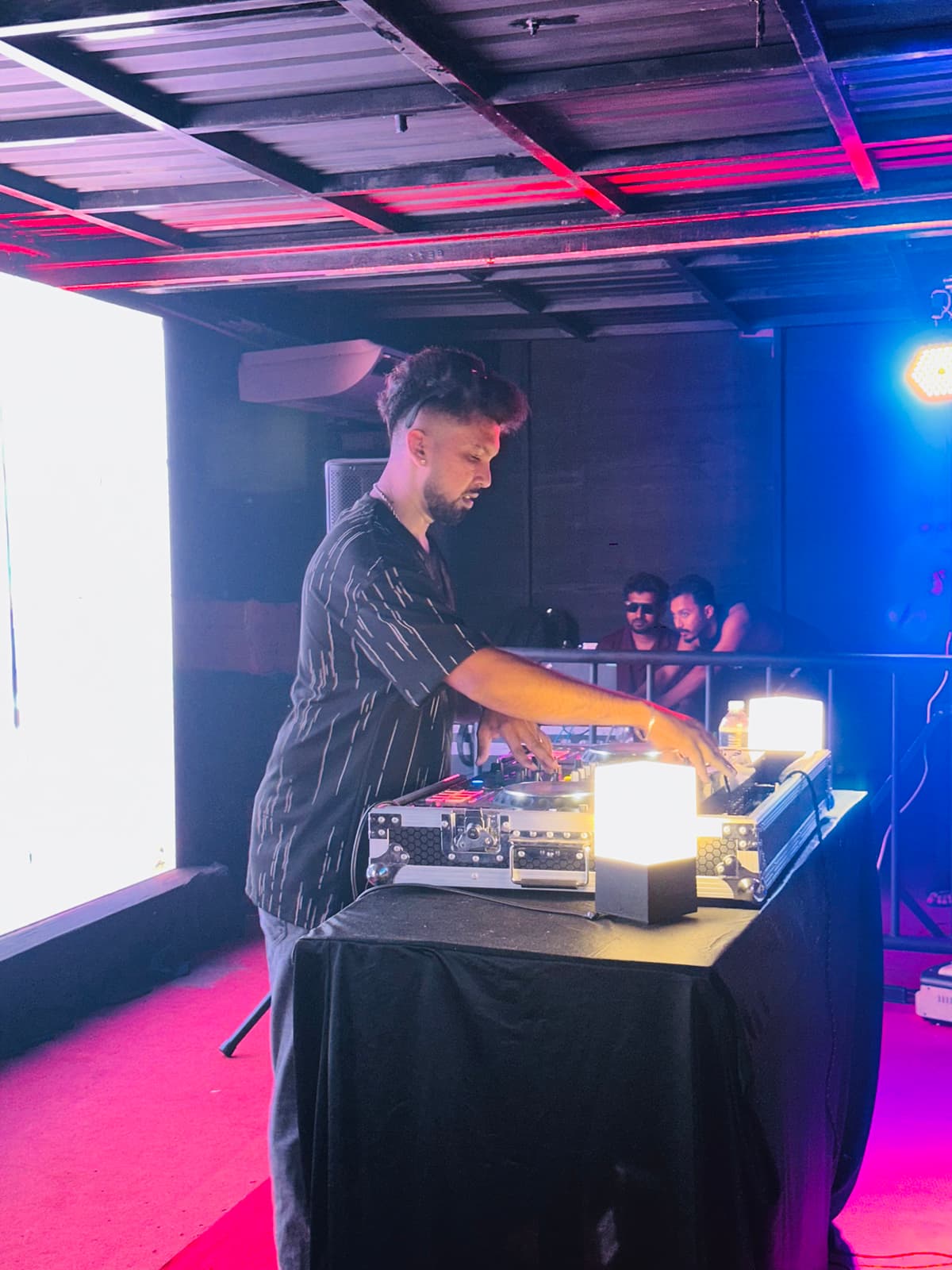ZEYROM at the decks — photo 21