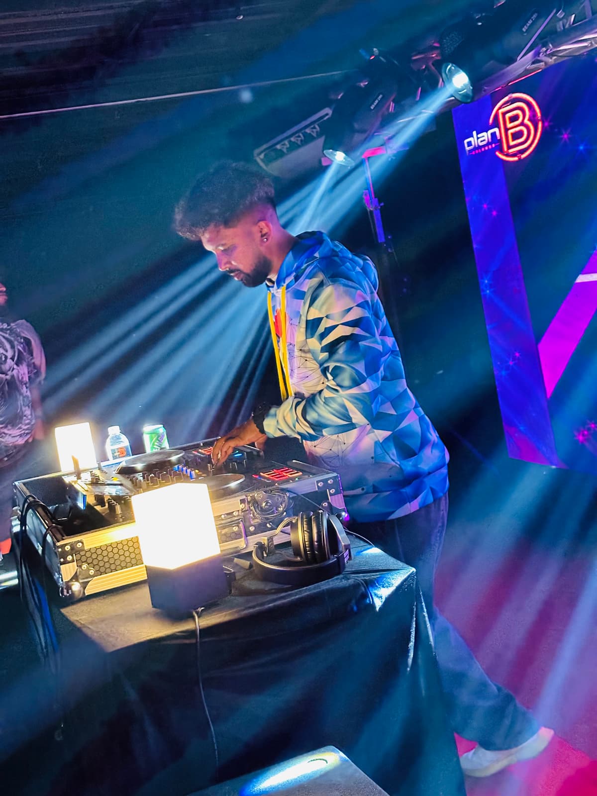 ZEYROM at the decks — photo 22